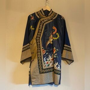 Vintage Embroidered Blue and Gold Kimono